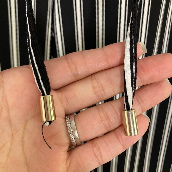 H&M Black and White Striped Cropped Tapered Trouser Pants Size 10 - Picture 10 of 12